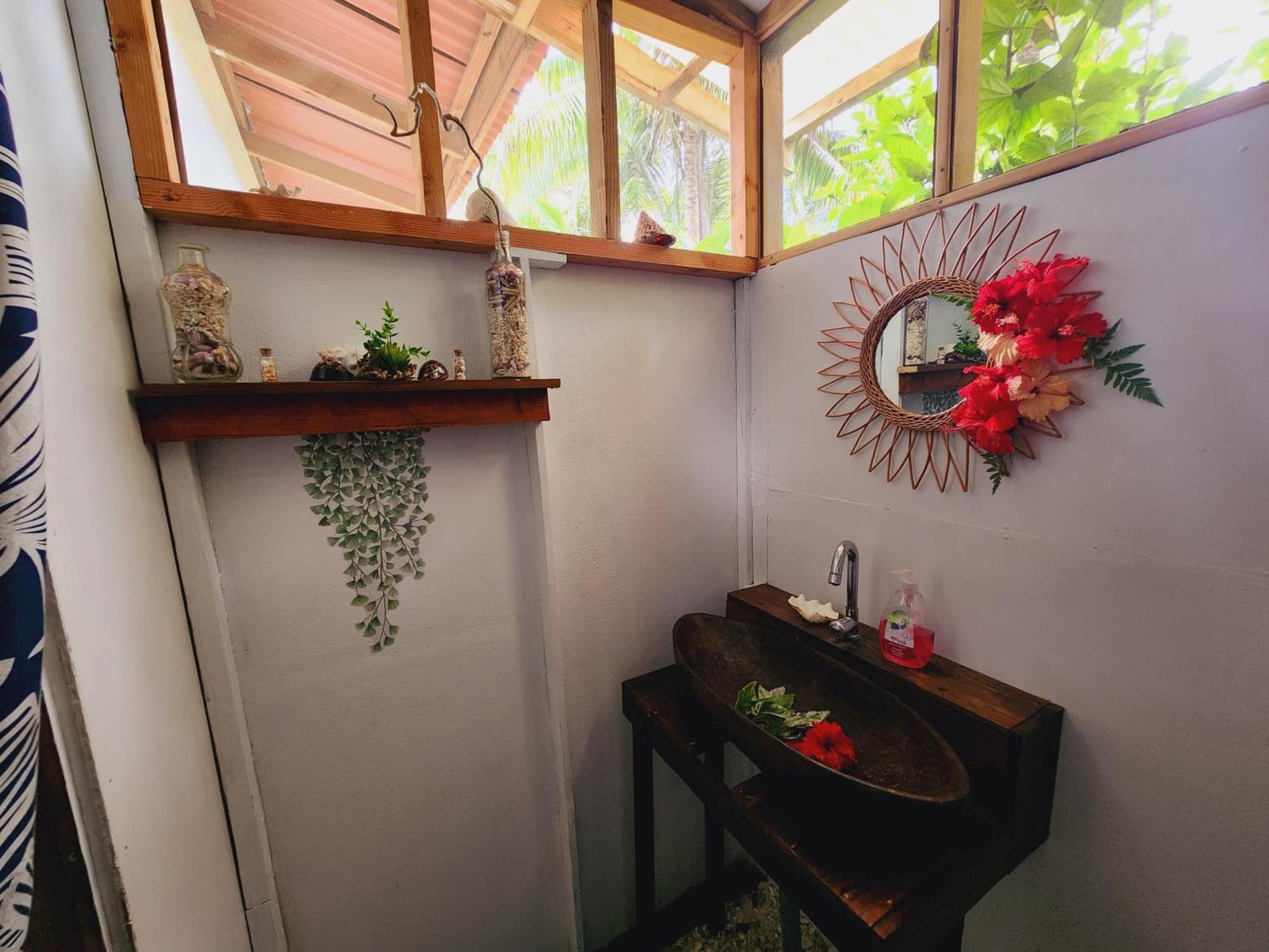 Moanaiti Lodge Maeva Bilik gambar
